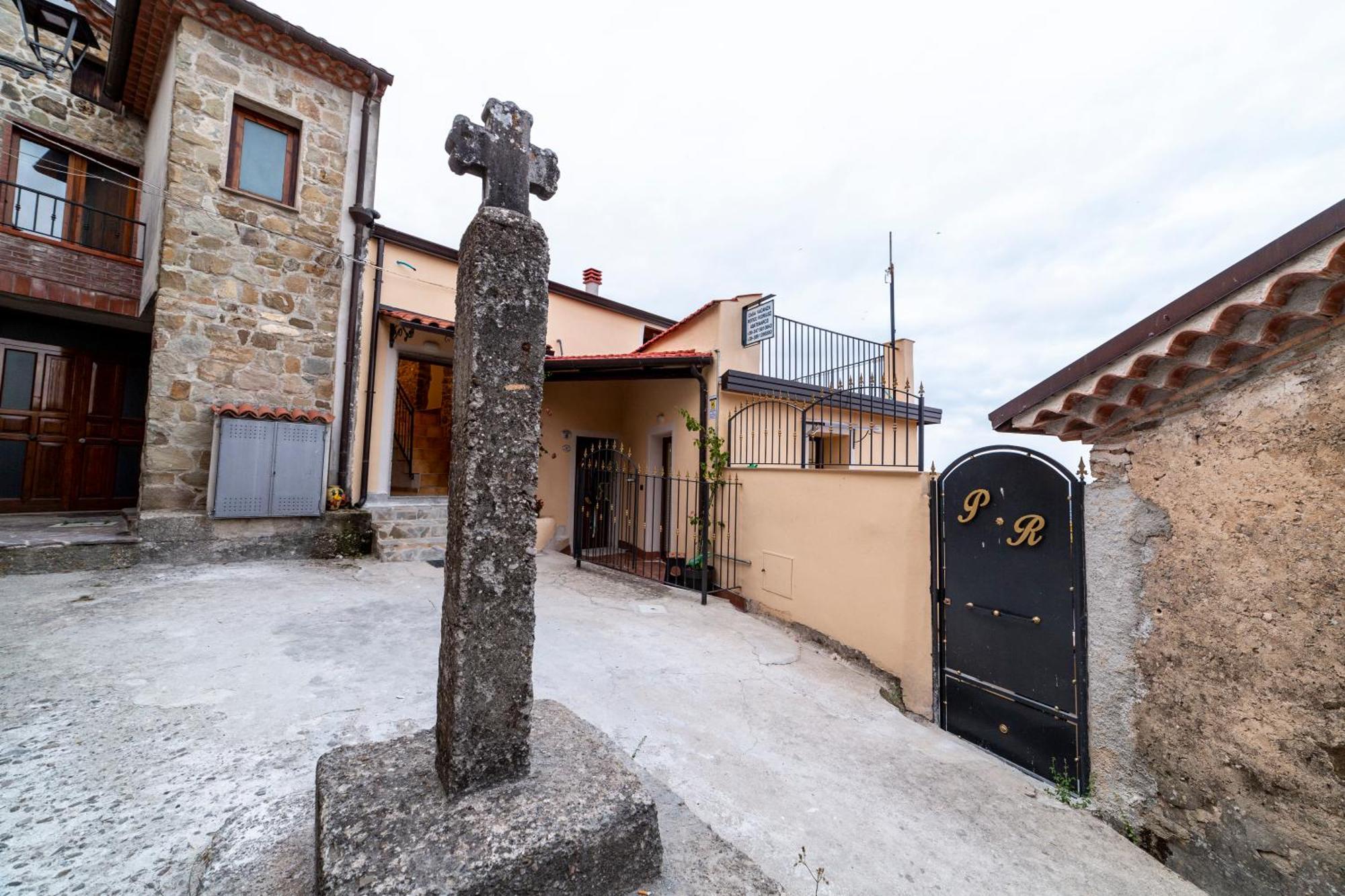 Portico Rodriguez Abatemarco Apartment Exterior photo